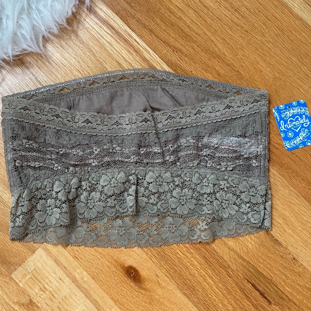 Free People NEW Lace Scallop Bandeau - Picture 4 of 6